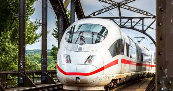Niemieccy maszyniści wcześniej niż planowali zakończyli trwający od środy protest na kolei. Od rana ruch pociągów wraca już do normy, a Deutsche Bahn powróciła do normalnego rozkładu jazdy.