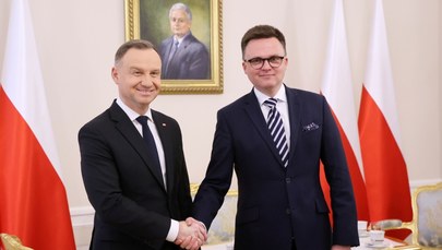 Sondaż: Hołownia, Trzaskowski i Duda na czele rankingu zaufania