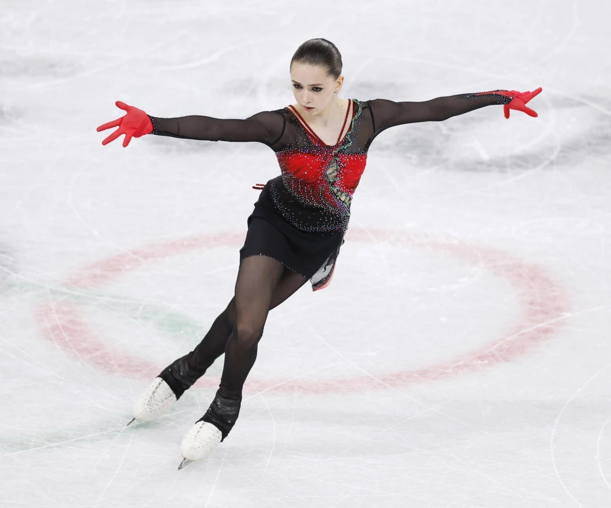 Rosyjska łyżwiarka figurowa Kamiła Walijewa została zdyskwalifikowana na cztery lata za doping - ogłosił Międzynarodowy Trybunał Arbitrażowy ds. Sportu (CAS). Drużyna Rosyjskiego Komitetu Olimpijskiego została tym samym pozbawiona złotego medalu olimpijskiego z Pekinu.