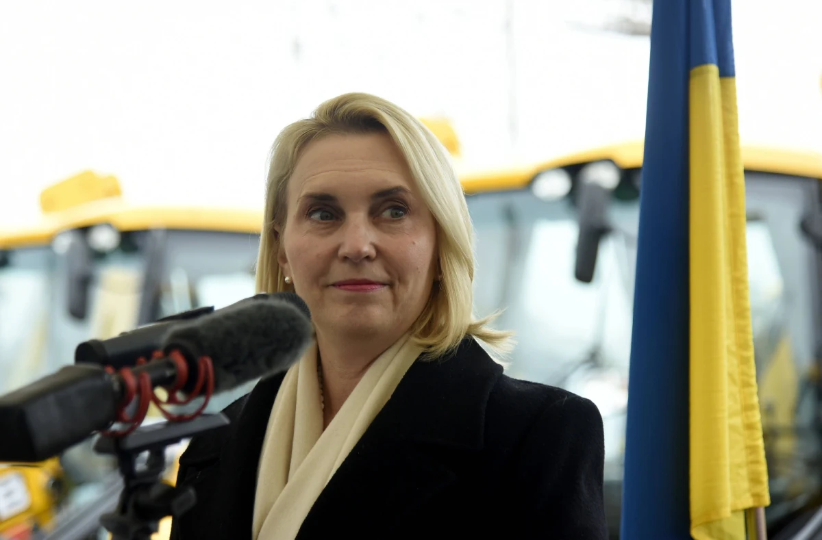 Do Kijowa przybyli kontrolerzy z amerykańskich instytucji publicznych, którzy sprawdzą sposoby wydatkowania pomocy Waszyngtonu przez ukraińskie władze. Poinformowała o tym ambasador USA w Ukrainie Bridget Brink.