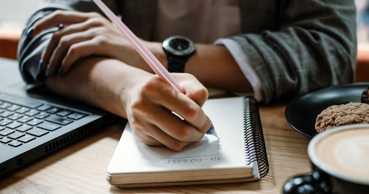 Nawyki sprzed ery internetu i telefonów. Mogą przywrócić euforia życia