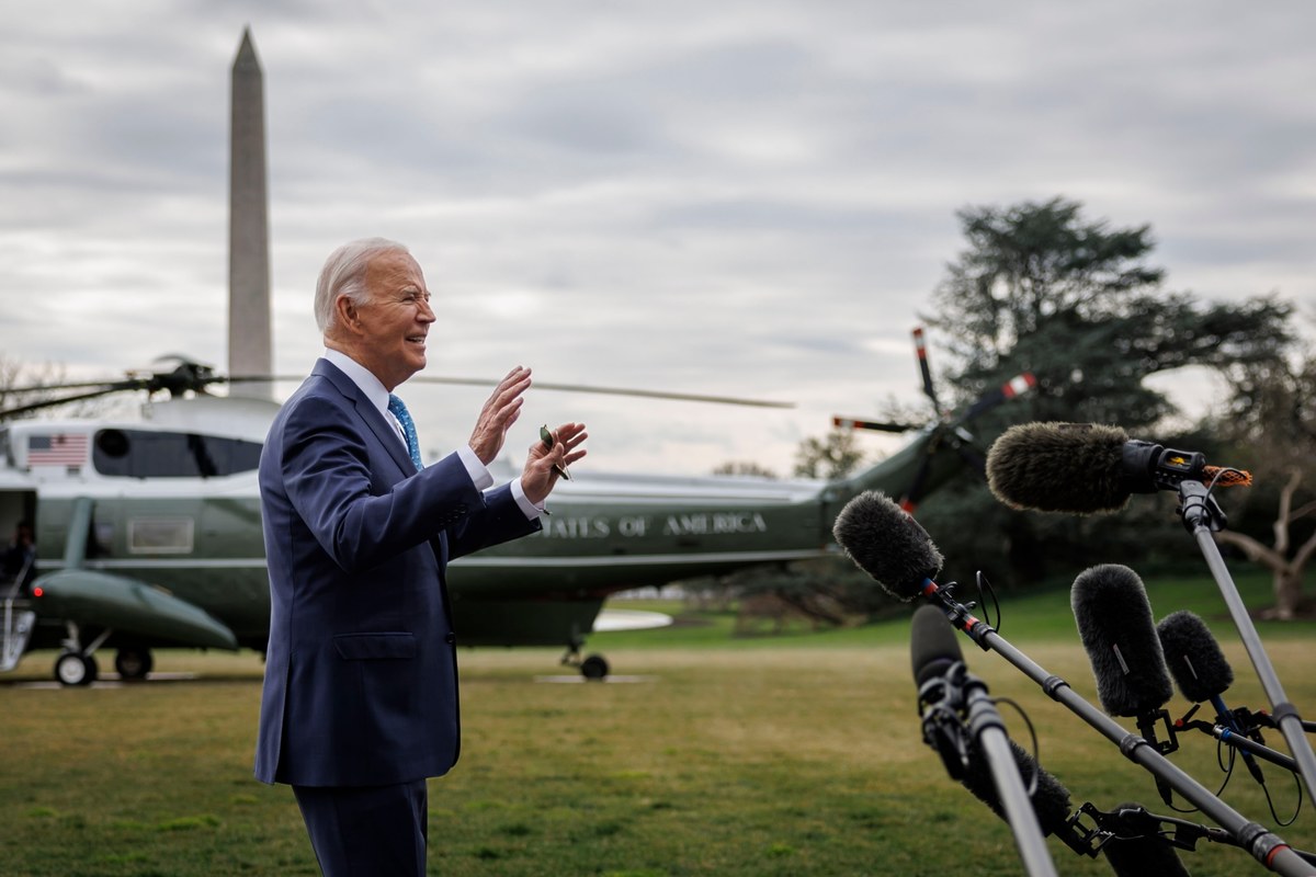 Prezydent USA już wie, w jaki sposób Ameryka odpowie na na atak w Jordanii. W sobotę, przy granicy z Syrią powiązane z Iranem bojówki zaatakowały amerykańską bazę zabijając trzech żołnierzy i raniąc kilkudziesięciu innych. Administracja Joe Bidena stoi przed tragicznym wyborem, bo każda gwałtowna reakcja może wywołać konflikt na Bliskim Wschodzie. Brak reakcji może być jednak dla Waszyngtonu jeszcze bardziej kosztowny.
