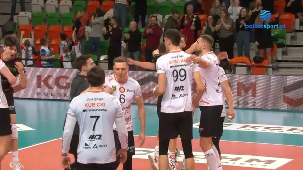 Skrót meczu Cuprum Lubin - Trefl Gdańsk.