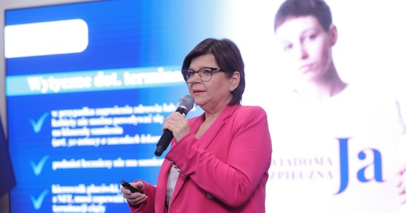 Minister zdrowia Izabela Leszczyna poinformowała o powołaniu zespołu parasolowego ds. bezpieczeństwa zdrowia kobiet. Każdy obywatel będzie mógł przesyłać na jego adres swoje propozycje, refleksje i skargi.