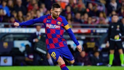 Serwetka może osiągnąć zawrotną cenę na aukcji. Połączyła Messiego i FC Barcelonę