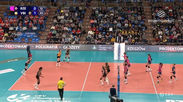 Skrót meczu barażowego o ćwierćfinał Ligi Mistrzyń PGE Rysice Rzeszów - VakifBank Stambuł 0:3 (20:25, 12:25, 26:28).