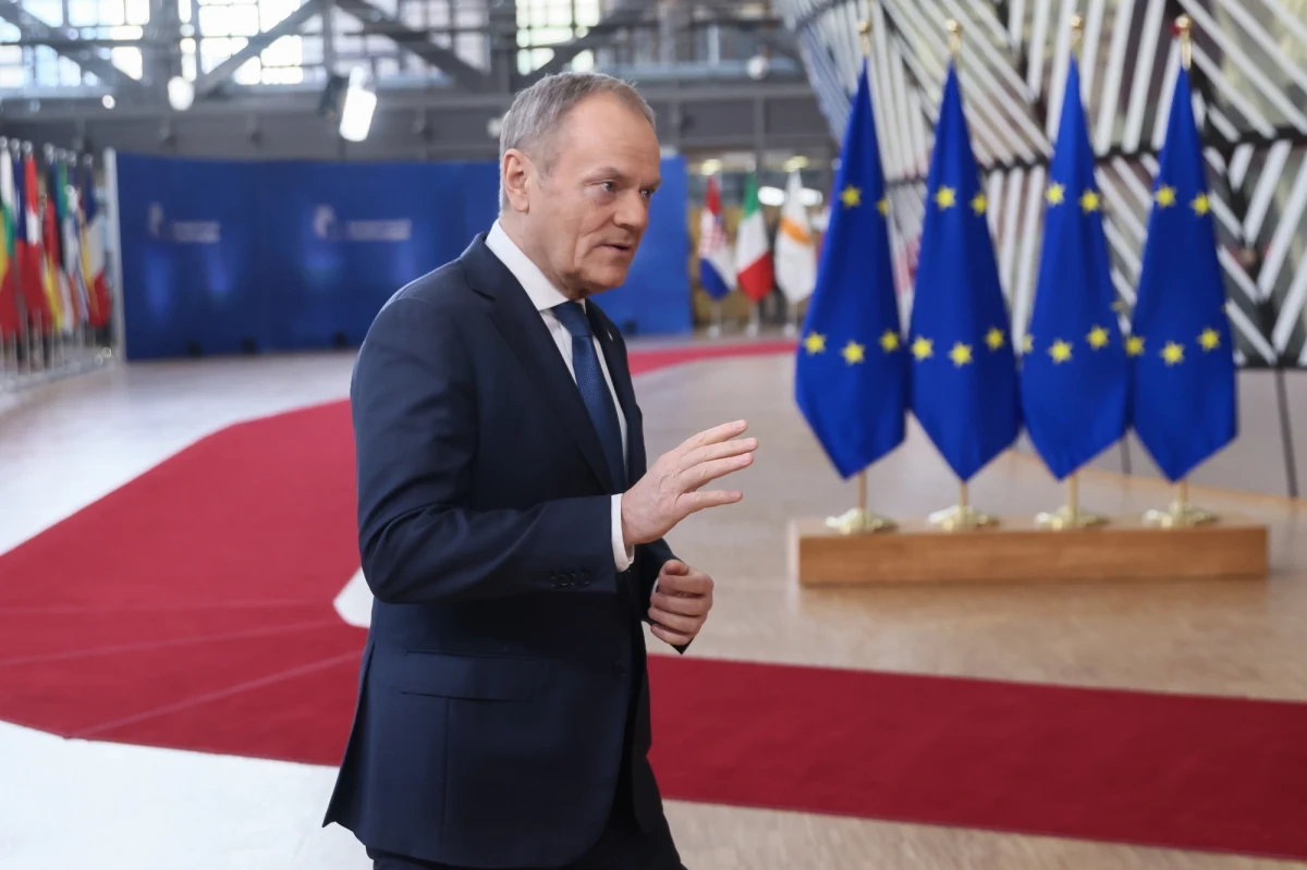 "Dziś potrzebne nam jest poczucie zjednoczenia w sprawie Ukrainy. Stanowisko premiera Węgier Viktora Orbana jest zagrożeniem dla naszego bezpieczeństwa" - powiedział premier Donald Tusk w Brukseli, przed rozpoczęciem Rady Europejskiej. 