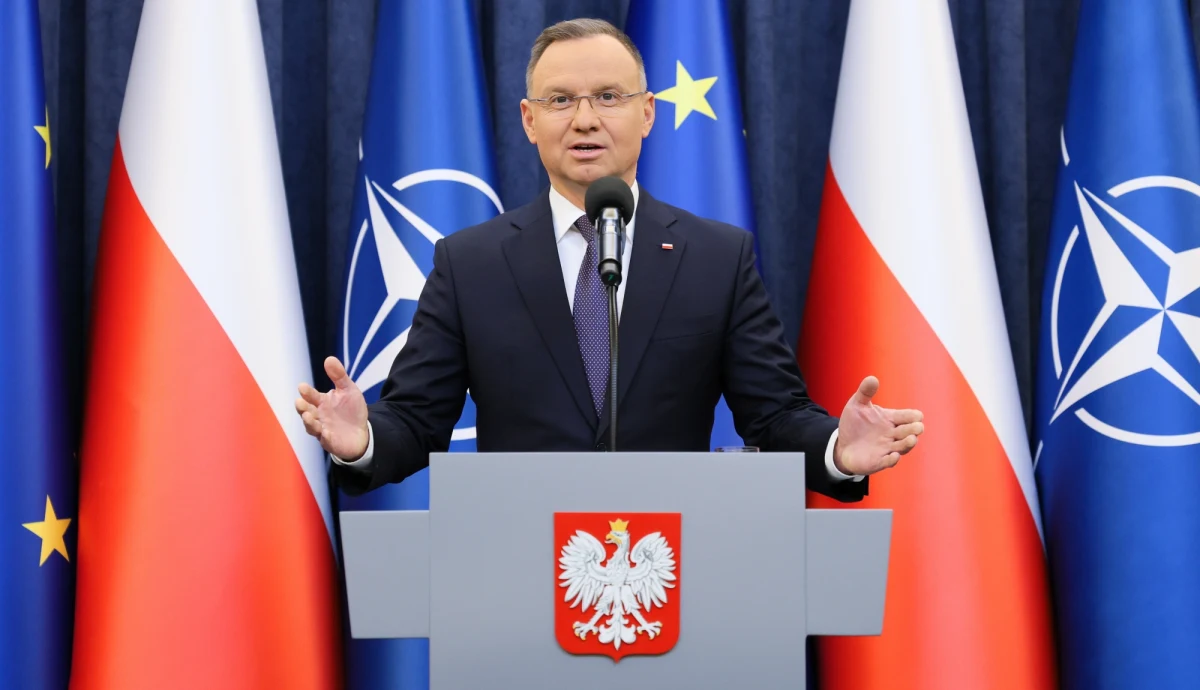 Wydam dzisiaj postanowienie o zwołaniu Rady Gabinetowej - poinformował prezydent Andrzej Duda, dodając, że posiedzenie odbędzie się 13 lutego o godz. 13:00. Tematem rozmów będzie realizacja inwestycji takich jak Centralny Port Komunikacyjny, kwestia energetyki jądrowej oraz modernizacja polskiej armii.
