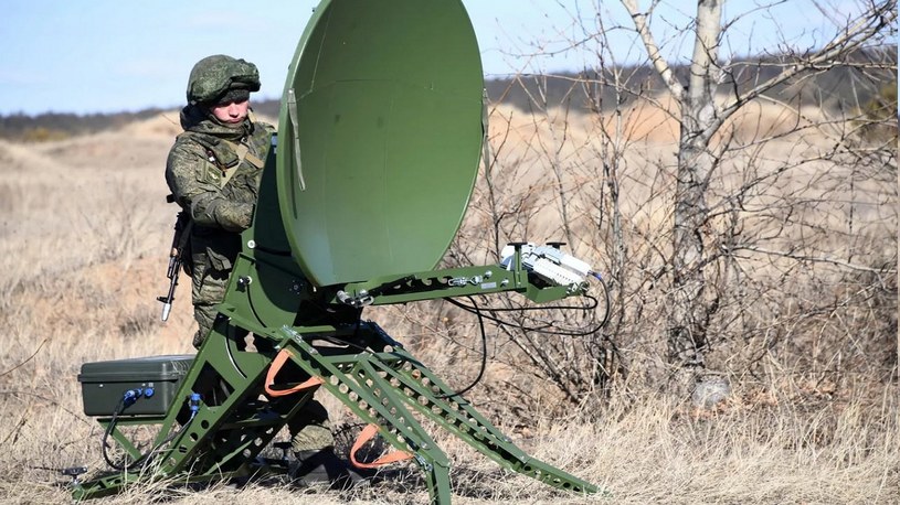 Siły Zbrojne Ukrainy pokazały na filmie, jak obecnie ich drony bez problemu radzą sobie z najnowszymi rosyjskimi systemami walki radio-elektronicznej.