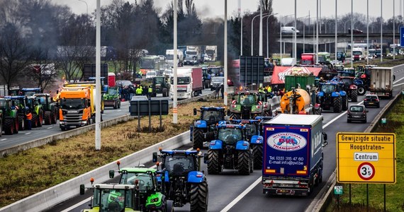 Blokady rolników w belgijskim porcie Zeebrugge zostały zniesione – informuje administracja portu w Zeebrugge. Od wtorku nawet 150 polskich tirów było zablokowanych na okolicznych drogach dojazdowych.
