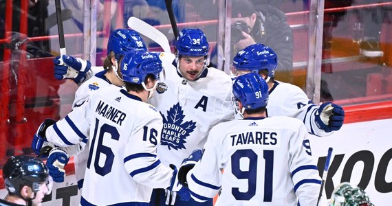 ​Hokejowa liga NHL i stowarzyszenie zawodników NHLPA ogłosiły, że w lutym 2025 roku zorganizują międzynarodowy turniej, który zastąpi Weekend Gwiazd. W imprezie zagrają drużyny Kanady, USA, Finlandii i Szwecji. Zabraknie Rosji, która ma zakaz startów.