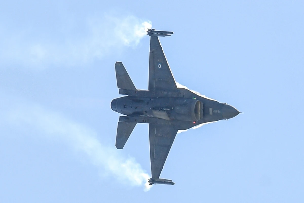 Od 5 lutego 2024 r. do 5 maja 2024 r. obowiązywać będzie w Polsce ostrzeżenie nawigacyjne dla użytkowników przestrzeni powietrznej w związku z sytuacją za wschodnią granicą. Komunikat Polskiej Agencji Żeglugi Powietrznej potwierdza Dowództwo Operacyjne Rodzajów Sił Zbrojnych.