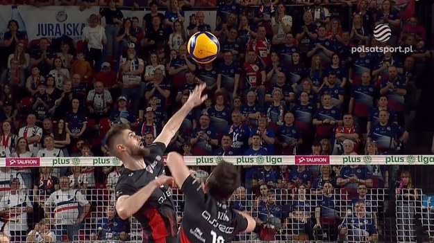 Fragmenty meczu Grupa Azoty ZAKSA Kędzierzyn-Koźle – Asseco Resovia 0:3 (17:25, 21:25, 24:26) - siatkówka; PlusLiga, 20. kolejka.

