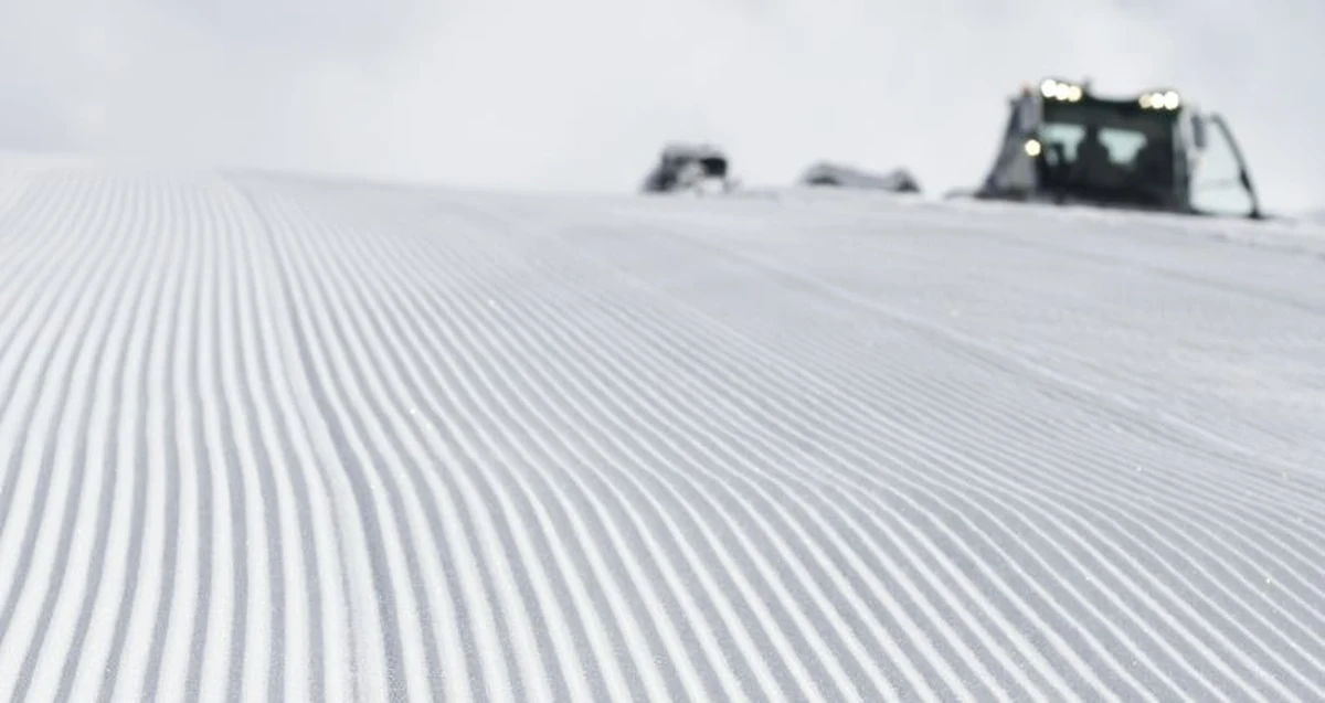 Nie żyje 14-latek, który przed tygodniem uległ wypadkowi na stoku narciarskim w Krynicy-Zdroju. Chłopiec wjechał w stalową linę przyczepioną do ratraka.