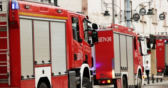 4,5-letnie dziecko zginęło w pożarze w Siemianowicach Śląskich. Ogień wybuchł w budynku wielorodzinnym.