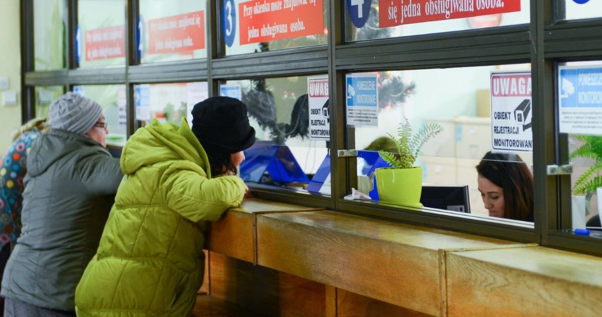 Skierowanie, szpitala, jest, niezbędne, jeśli, stan, pacjenta, wymaga, wdrożenia, leczenia, które, możliwe, warunkach, ambulator Pacjent wybiera, gdzie będzie leczony. Szpital odmówi tylko w tym przypadku