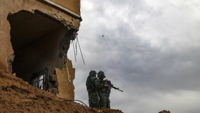 Skandaliczne nagrania. Izraelscy żołnierze bawią się na zgliszczach Gazy