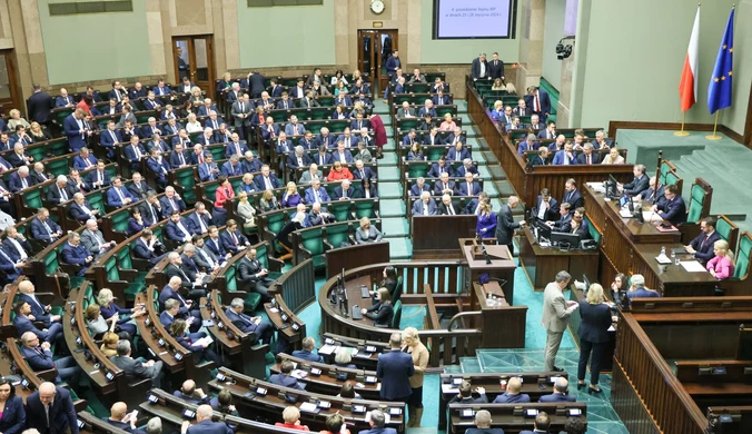 Rusza posiedzenie Sejmu. Posłowie zdecydują o przyszłości ministra