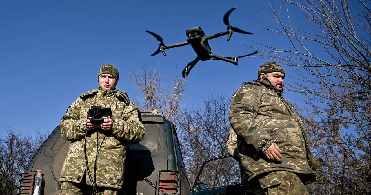 Russia uses unarmed soldiers as "live antennas" for drones