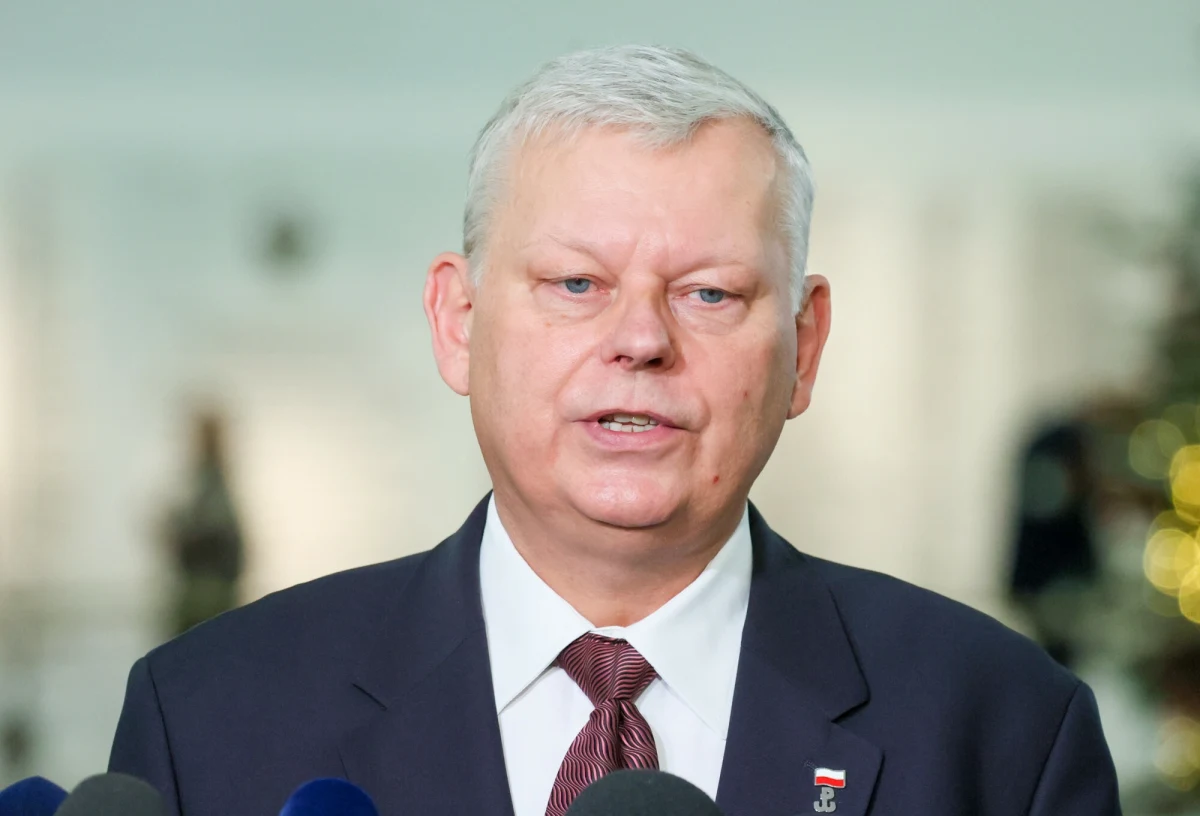 Sejmowa komisja etyki ukarała posłów PiS: Pawła Szrota i Marka Suskiego zwróceniem uwagi - poinformowała członkini komisji Ewa Schädler (Polska 2050-TD). Chodzi o sprawę interwencji Szrota w TVP i słowa Suskiego na temat premiera Donalda Tuska.