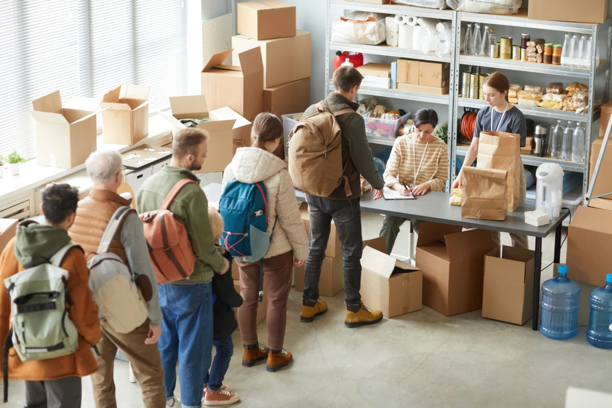 ​Z Płocka (Mazowieckie) do Żytomierskiego Obwodowego Związku Polaków na Ukrainie trafiły produkty spożywcze oraz artykuły chemiczne i higieniczne. Transport z pomocą humanitarną zorganizowały władze Płocka, którego Żytomierz jest miastem partnerskim, we współpracy z Fundacją "Przystanek Rodzina".
