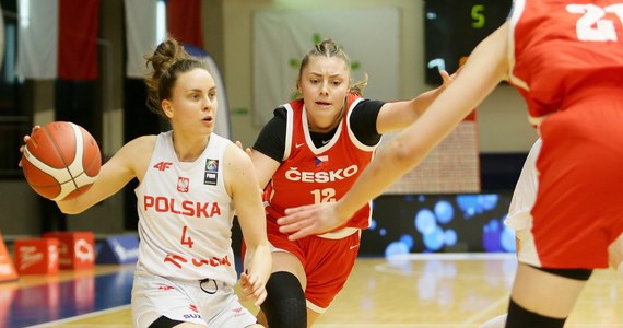 ​Polskie koszykarki pokonały Czeszki 72:65 (26:11, 19:13, 8:24, 19:17)  w towarzyskim meczu rozegranym w Sosnowcu.