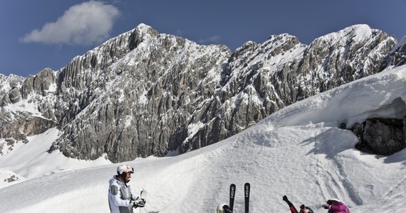 Krajobraz zimy bez śniegu w górach w stołecznym włoskim regionie Lacjum budzi zdumienie mieszkańców Rzymu, którzy w tym roku nie mają gdzie jeździć na nartach. W tej części kraju w środku sezonu narciarskiego zamknięte są wyciągi i stoki; za ciepło jest też na sztuczny śnieg.