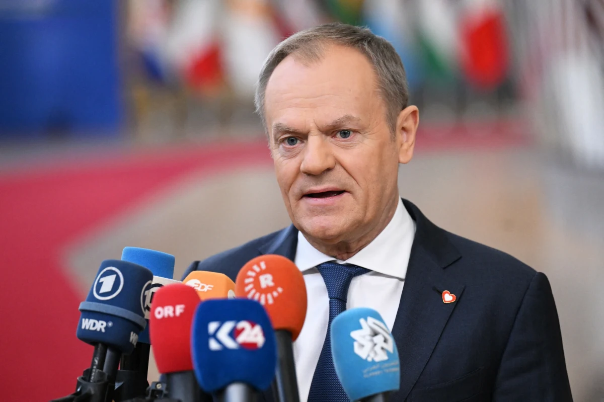 Premier Donald Tusk w ostrych słowach skomentował decyzję Senatu USA, który zagłosował przeciwko projektowi ustawy łączącemu środki na wsparcie Ukrainy, Izraela i Tajwanu z reformami imigracyjnymi. "Ronald Reagan przewraca się w grobie. Wstydźcie się" - napisał. 