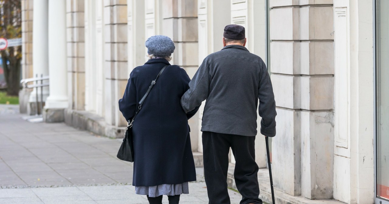 Inicjatywa, jest, nowa, Petycja, uhonorować, małżeństwa, długoletnim, stażem, trafiła, Sejmu, 2019, roku, Aktualnie, znajduje, K 500 plus dla małżeństw. Dodatkowe pieniądze nie dla wszystkich par