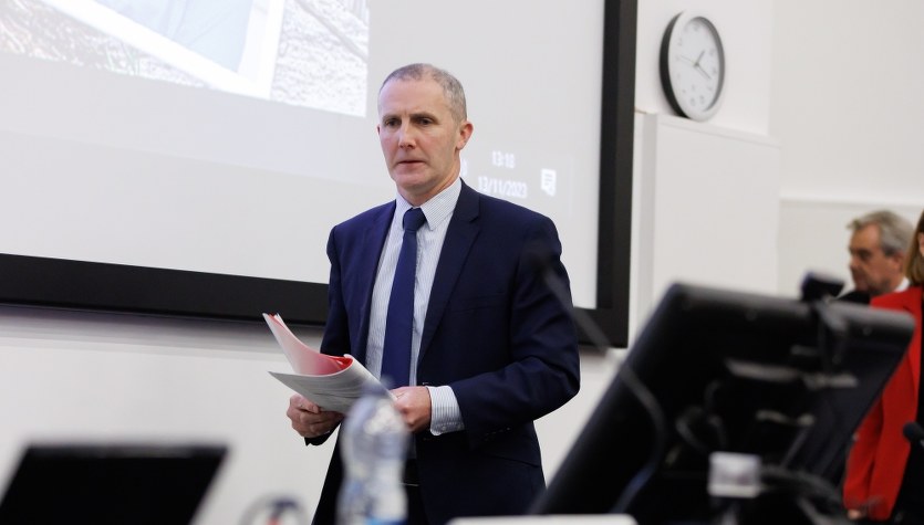 Szkocki polityk rezygnuje ze stanowiska. Powodem rachunek za internet