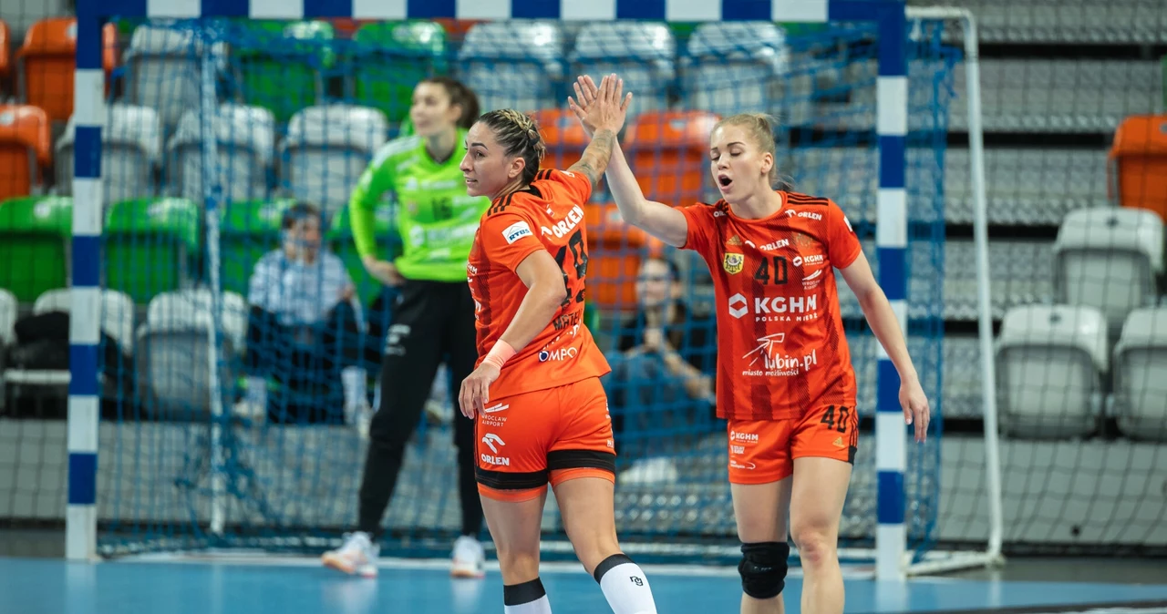 Pilka reczna Orlen Superliga Kobiet mecz KGHM MKS Zaglebie Lubin - MKS Piotrcovia Piotrkow Trybunalski