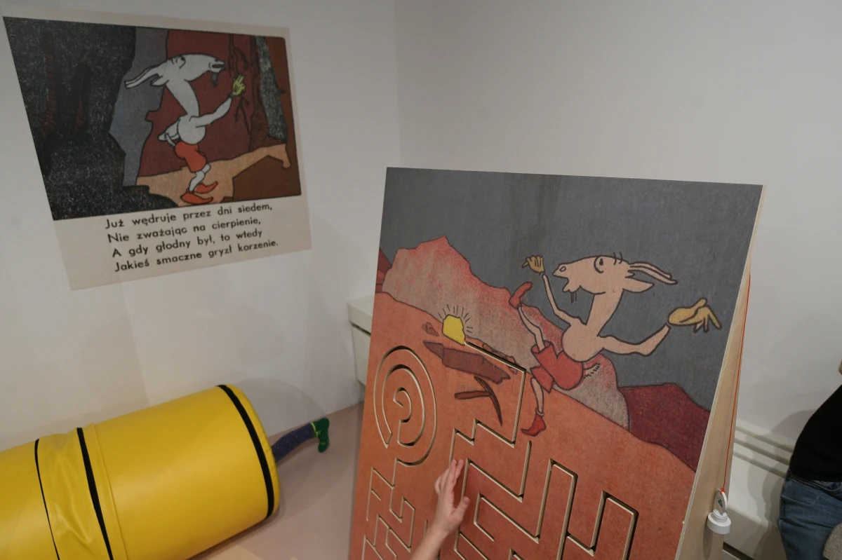 W Nowohuckim Centrum Kultury rusza w niedzielę Festiwal Teatrów dla dzieci. Podczas 15 festiwalowych dni, na trzech scenach, dzieci zobaczą kilkanaście spektakli. Spotkają bohaterów z najpopularniejszych polskich bajek i wezmą udział w warsztatach plastycznych. Na wystawie będzie można też poćwiczyć różne sprawności razem z Koziołkiem Matołkiem.