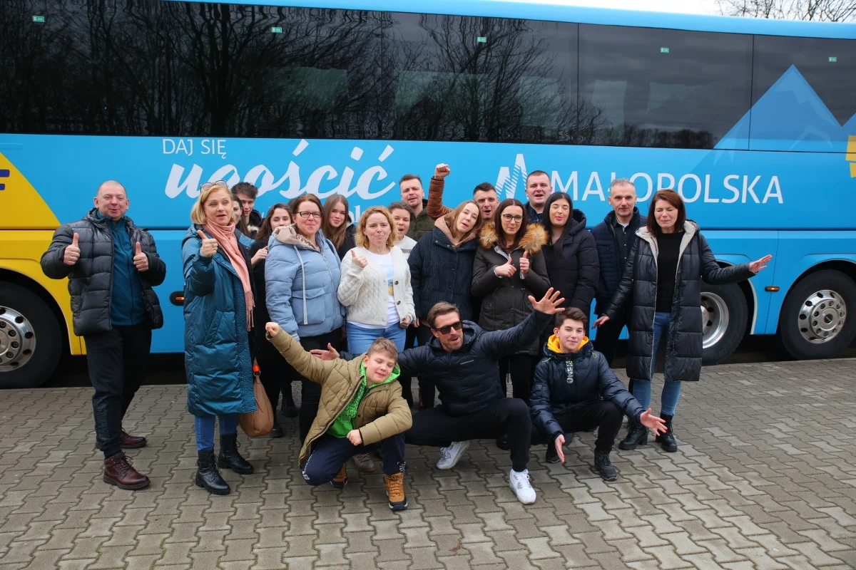 Sprawdziliśmy ich spostrzegawczość, sprawność i przede wszystkim determinację w walce o wygraną. Trzy drużyny słuchaczy RMF FM zmierzyły się ze sobą w wyścigu do Zakopanego w ramach akcji „Misja –zima”. Wszystkim udało się dotrzeć na miejsce w świetnych humorach.