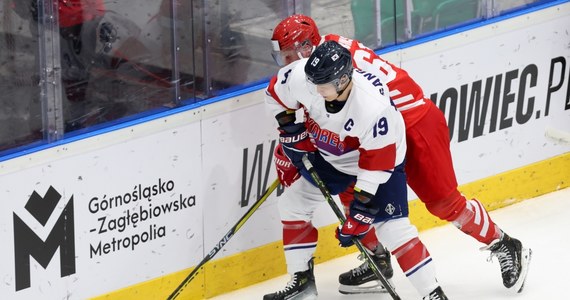 Polscy hokeiści przegrali w Sosnowcu z Koreą Południową po dogrywce 2:3 (0:0, 0:1, 2:1, d. 0:1) w ostatnim meczu turnieju prekwalifikacji do igrzysk olimpijskich 2026. Zawody wygrała Ukraina i awansowała do decydującej rundy kwalifikacji.