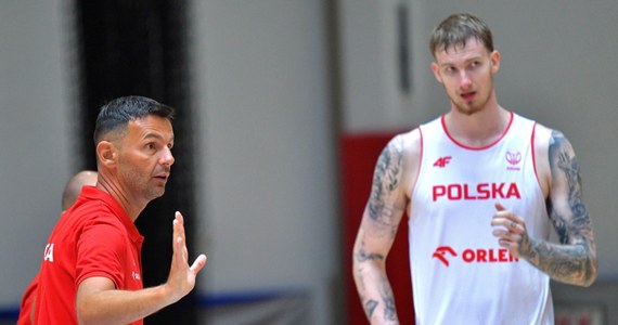 Trener reprezentacji Polski koszykarzy Igor Milicić ogłosił 14-osobowy skład kadry, która będzie się przygotowywać w Sosnowcu do lutowych meczów kwalifikacyjnych EuroBasketu 2025. 