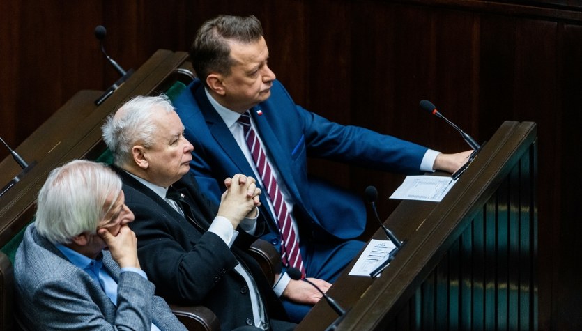Mijanka na czele sondażu. Koalicja Obywatelska detronizuje PiS
