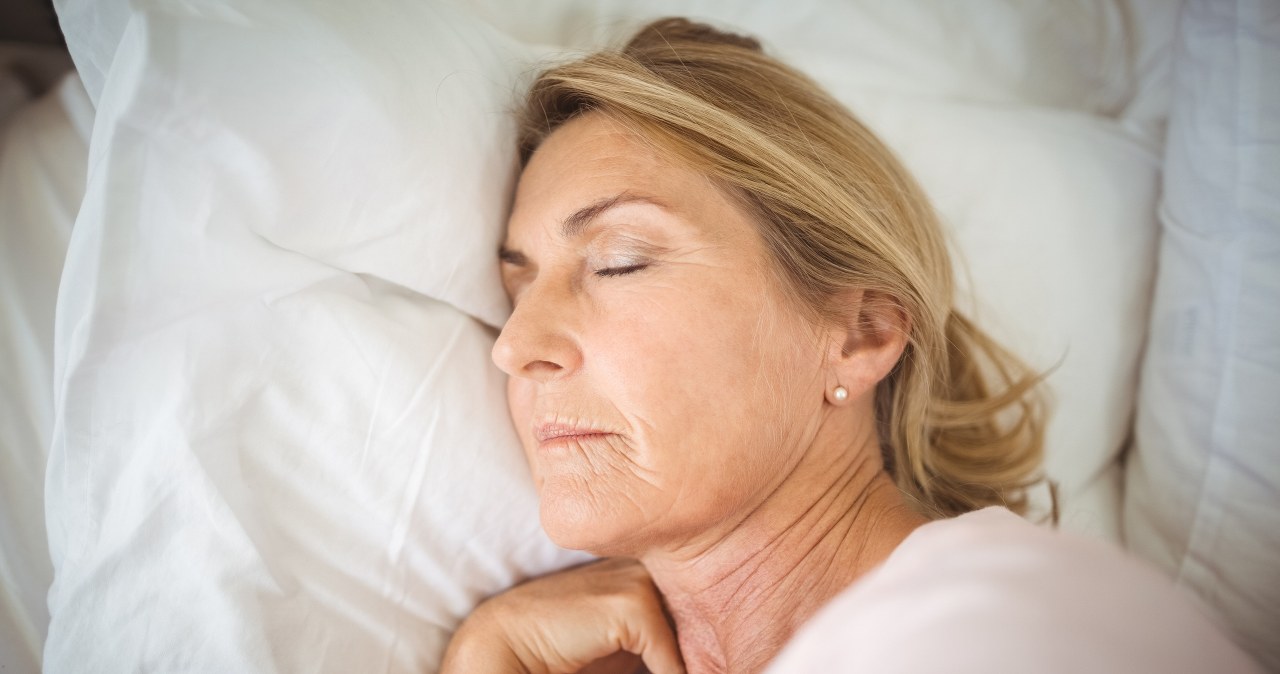 Jeden nawyk związany ze snem może niszczyć zdrowie. Sprawdź, czy to robisz