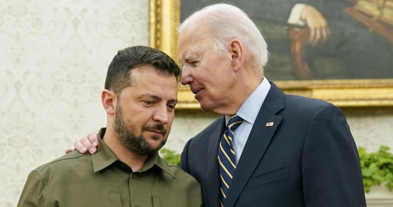 Ukraine and the United States of America.  Media about Biden’s agreement with Zelensky