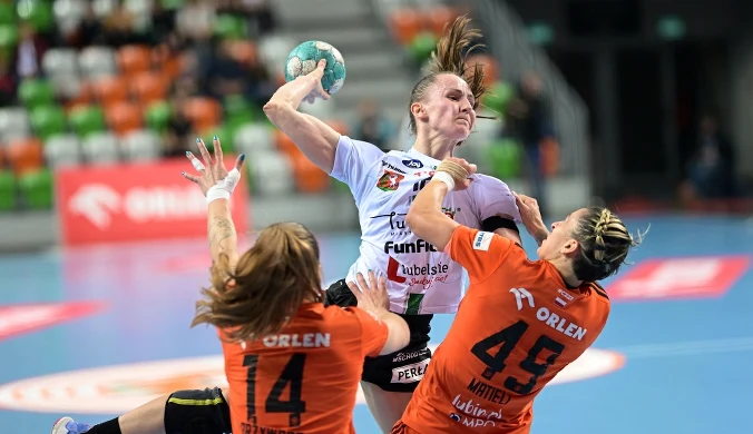 Hit nie zawiódł. Mistrzynie zatrzymane przez MKS FunFloor
