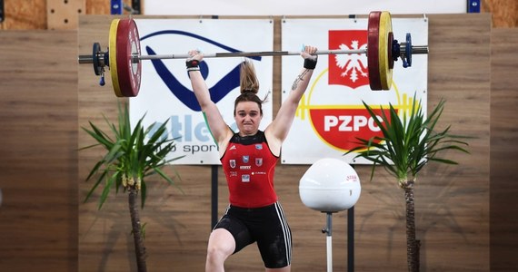 Polska z drugim medalem mistrzostw Europy w podnoszeniu ciężarów. Sztangistka Wiktora Wołk uzyskała w dwuboju 215 kg i wywalczyła brąz w kat. 64 kg. W Sofii tytuł zdobyła Ukrainka Hanna Dawydowa - 220 kg.