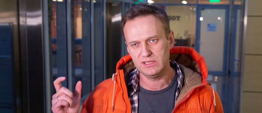 Niezależnie od tego, co było ostateczną przyczyną śmierci Aleksieja Nawalnego, Wacław Radziwinowicz – były korespondent Gazety Wyborczej na Wschodzie - nazywa to „morderstwem politycznym”. W Radiu RMF24 w rozmowie z Piotrem Salakiem podkreślał zarówno w jakich warunkach odbywał „karę” rosyjski opozycjonista, jak i to, jaki stosunek ma do niego Władimir Putin. 