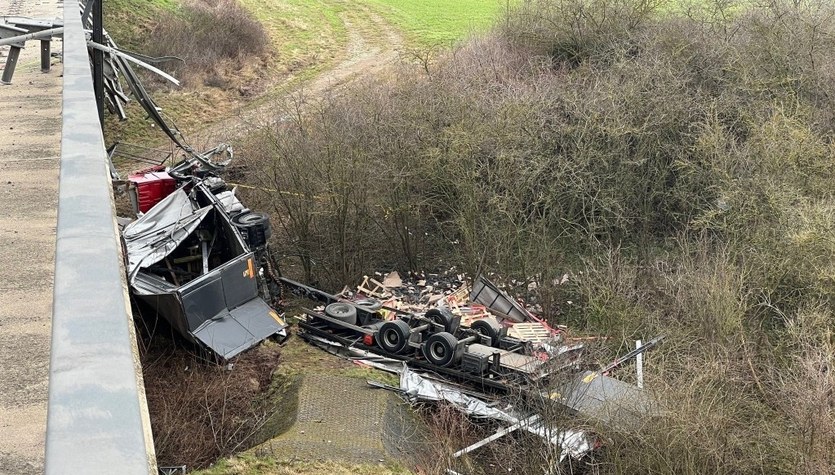  Tragiczny wypadek polskiej ciężarówki na autostradzie A38