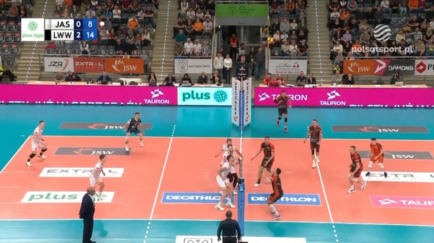 Skrót meczu Jastrzębski Węgiel – Barkom-Każany Lwów 0:3 (17:25, 23:25, 25:27) - siatkówka, PlusLiga, 22. kolejka.