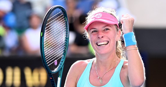 Magdalena Fręch znakomicie rozpoczęła udział w turnieju głównym w Dubaju. W pierwszej rundzie polska tenisistka pokonała Rosjankę Jekatierinę Aleksandrową 7:6 (7-2), 6:3. Szybko z rozgrywkami pożegnała się Magda Linette.