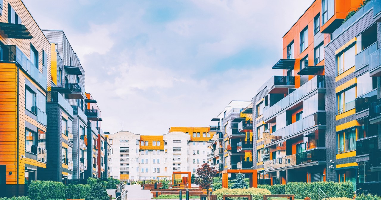 Najem mieszkań w dużych miastach jest coraz tańszy. Nowe dane z rynku