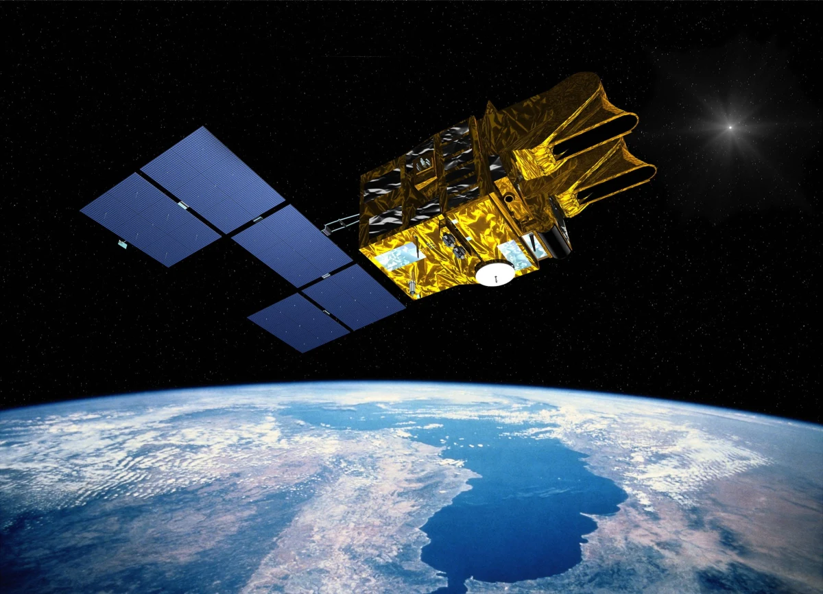 W środę w atmosferę ziemską wejdzie ERS-2. Ten ważący ponad dwie tony satelita w znacznej mierze spłonie, ale jego fragmenty mogą spaść na Ziemię.