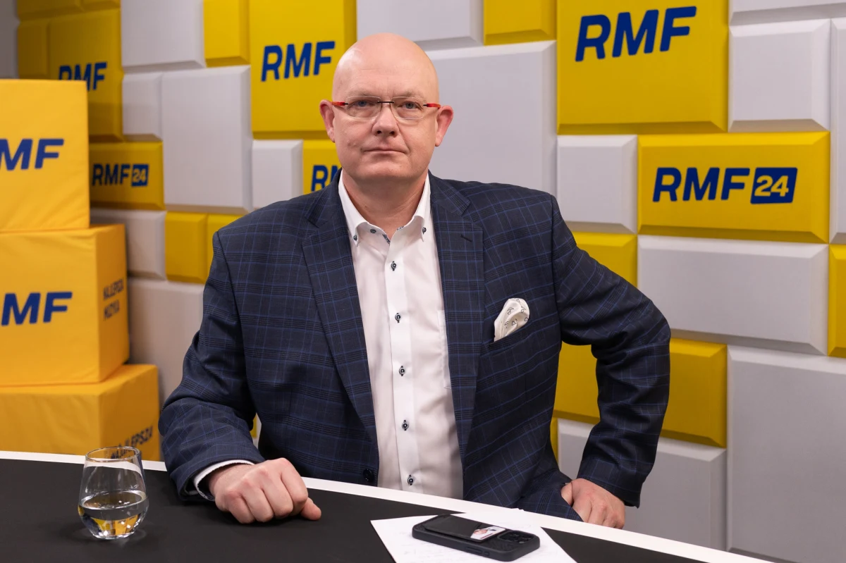 "Nic mi nie wiadomo, żeby posłanka Monika Pawłowska miała zasilić nasze szeregi" - mówił w Porannej rozmowie w RMF FM wiceminister cyfryzacji Michał Gramatyka, pytany, czy Monika Pawłowska - była posłanka najpierw Lewicy, a później PiS - trafi tym razem do Polski 2050. "To decyzja prezydium klubu. Z tego, co wiem, są raczej dość chłodne nastroje wobec takiego transferu" - dodawał.