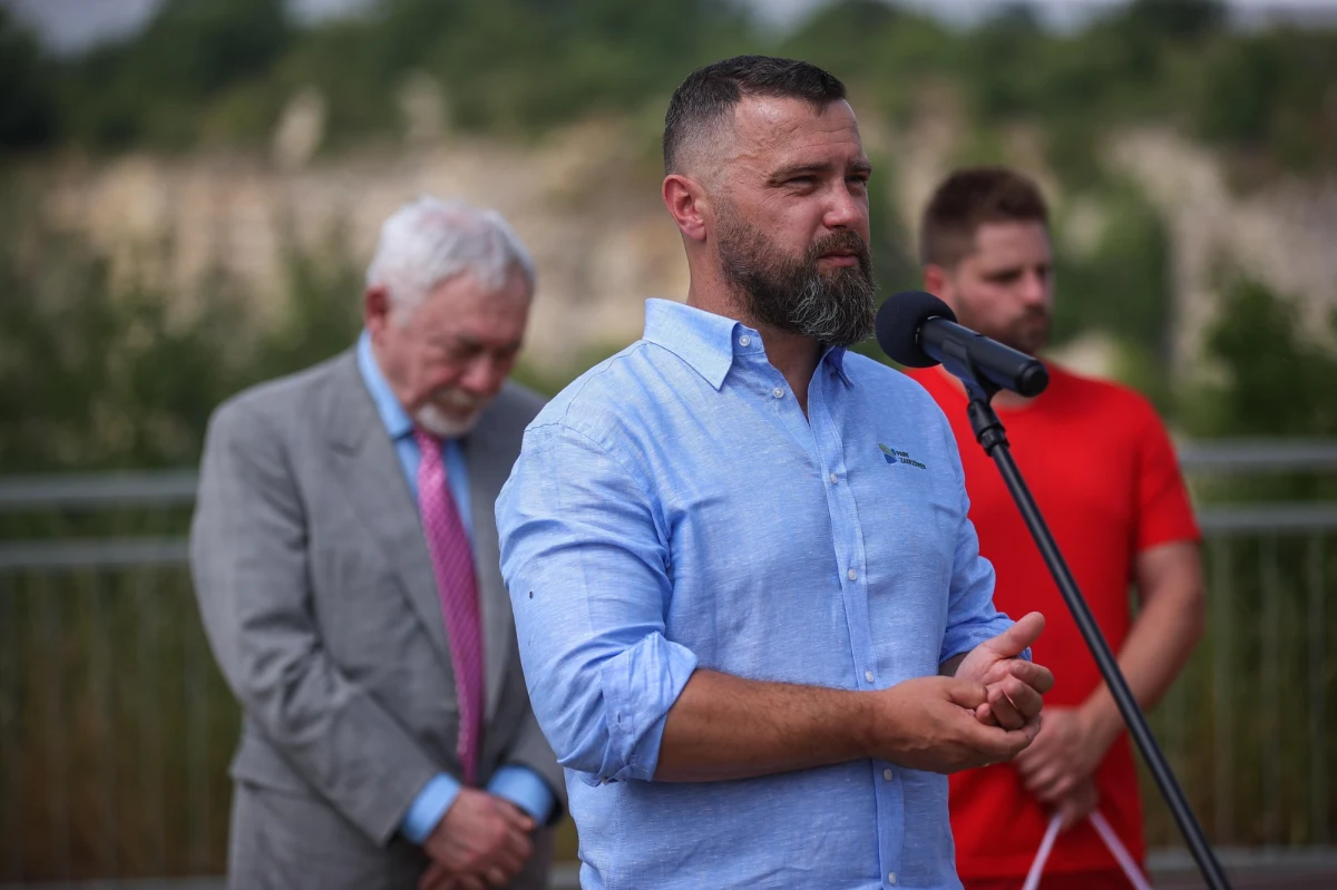 Dyrektor Zarządu Zieleni Miejskiej Piotr Kempf został powołany na dyrektora Regionalnej Dyrekcji Lasów Państwowych w Krakowie - poinformowała RDLP. On sam w mediach społecznościowych napisał, że wiosna to czas zmian. 

