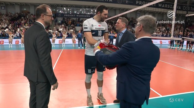 Jurij Semeniuk został wybrany MVP meczu Projekt Warszawa - Mint Vero Volley Monza. Ukraiński siatkarz w nagrodę otrzymał... kosiarkę. 