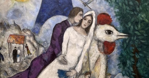 Rekordy popularności bije w Paryżu głośna wystawa twórczości jednego z najsławniejszych malarzy XX wieku - Marca Chagalla. Tym razem prezentowane są jednak nie tylko obrazy mistrza, ale również m.in. jego rysunki, grafiki, a nawet rzeźby.